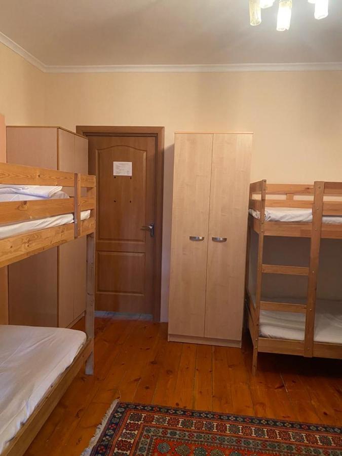 Hostel 888 Almaty Ngoại thất bức ảnh