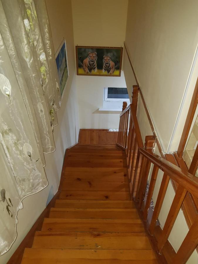 Hostel 888 Almaty Ngoại thất bức ảnh