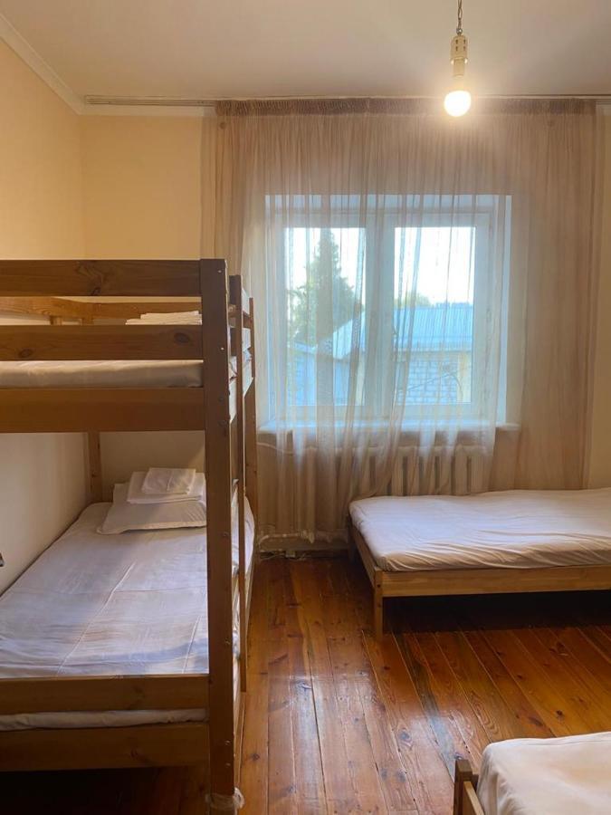 Hostel 888 Almaty Ngoại thất bức ảnh